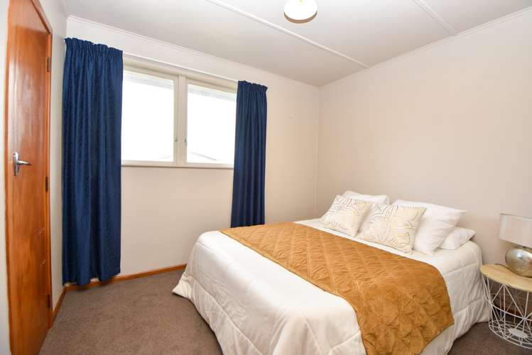 9 Charles Street Carterton_10