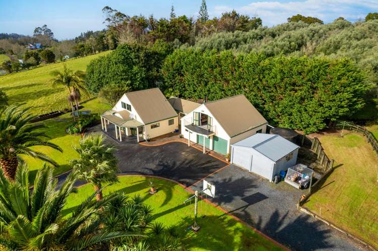 13 Elmsley Road Maungatapere_4