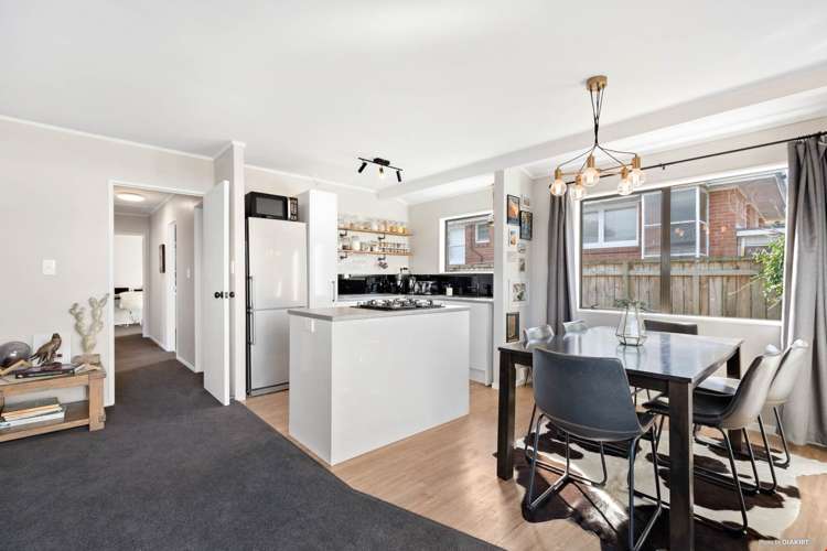 2/63 Stanley Avenue Milford_7