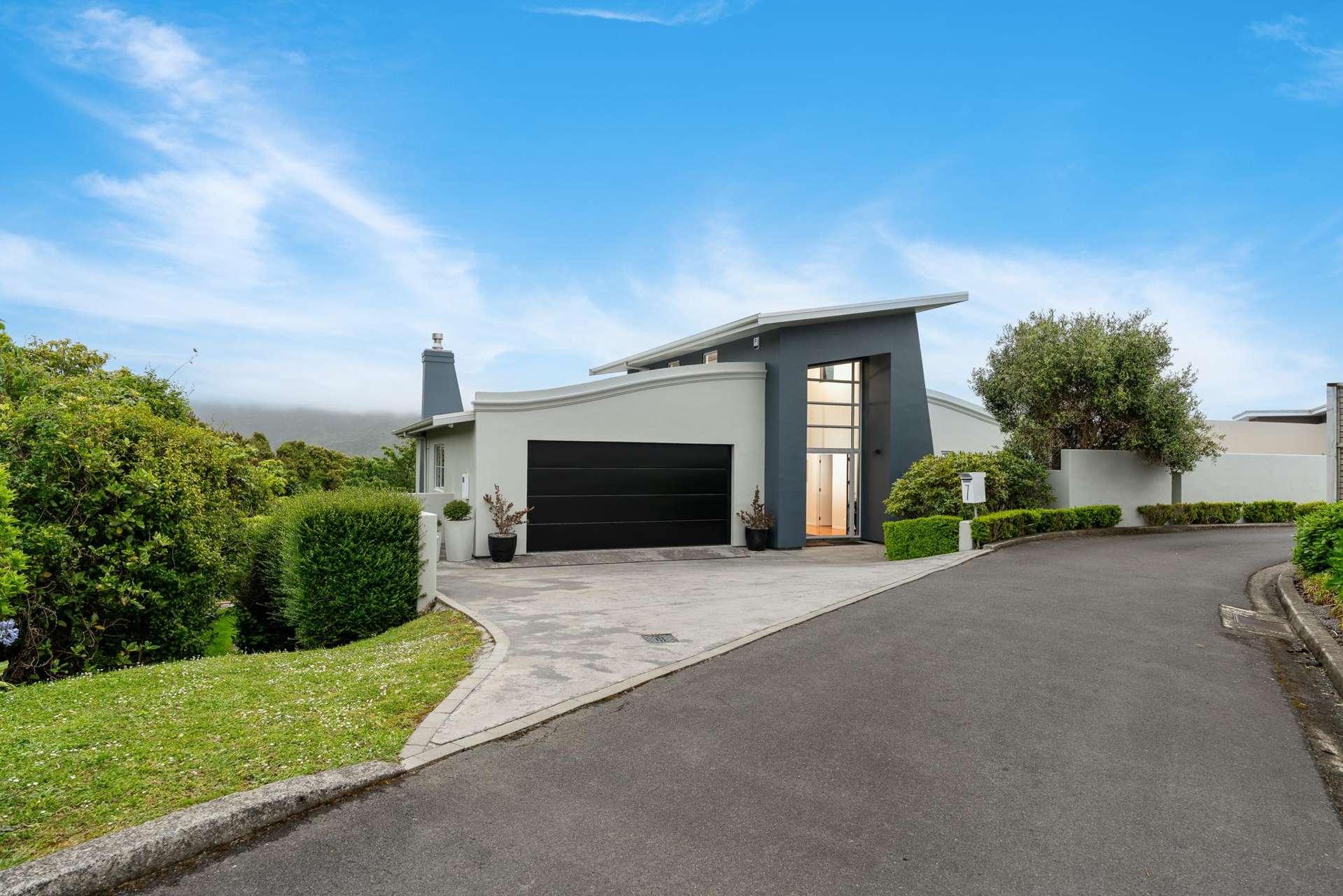 7 Caughley Grove Karori_0