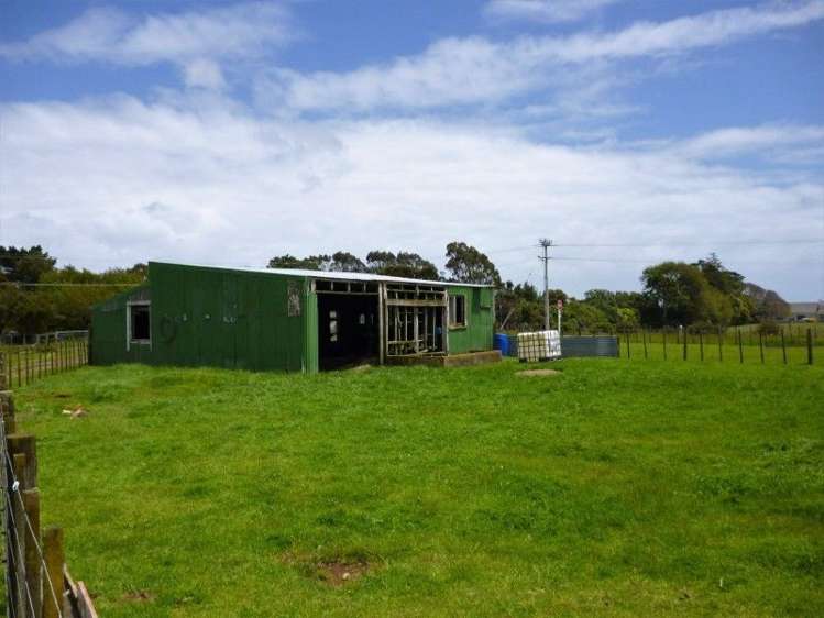 4 Kiri Road Opunake_18