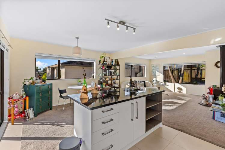 2/16 Matisse Drive West Harbour_6