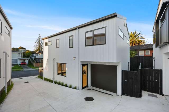 13B Meadway Sunnyhills_2