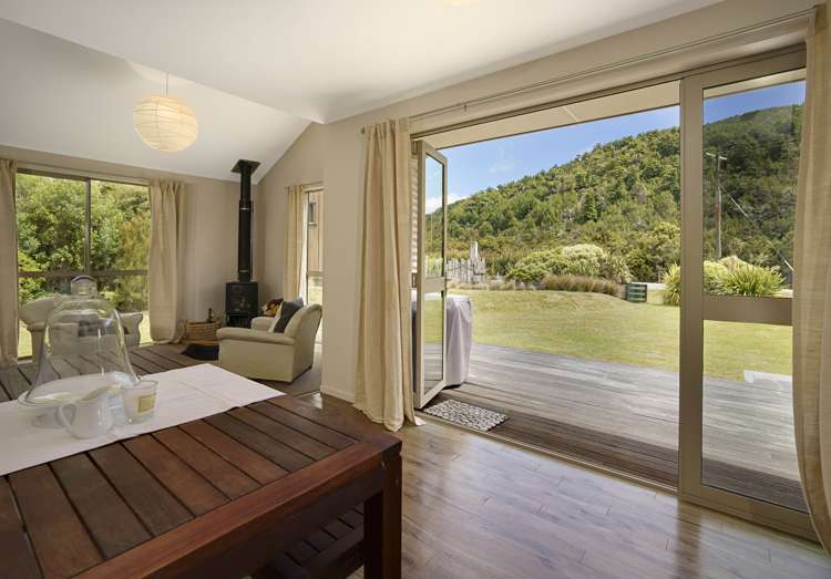 3 Toutouwai Place St Arnaud_4