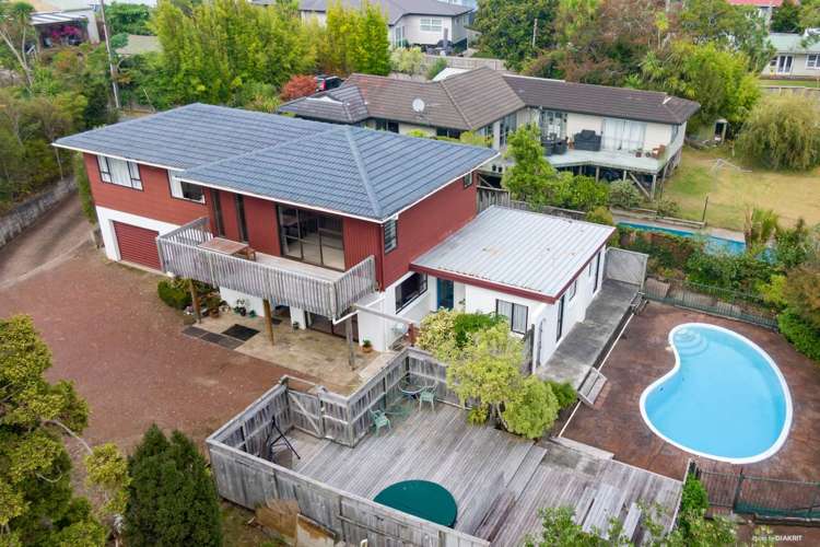 129a Rosier Road Glen Eden_0