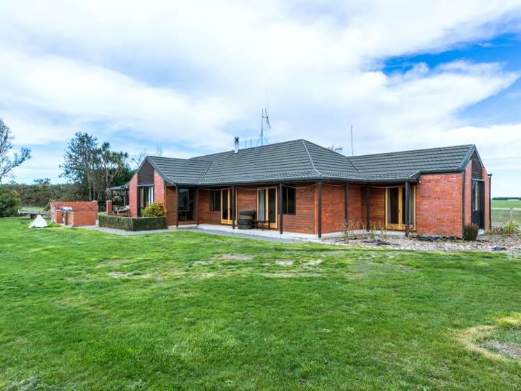 377 Emersons Road Lowcliffe_12