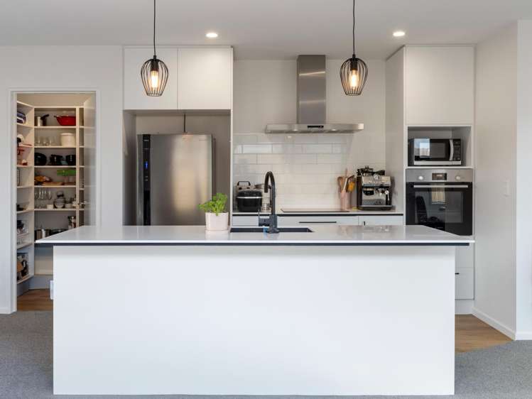 14 Ned Place Halswell_4