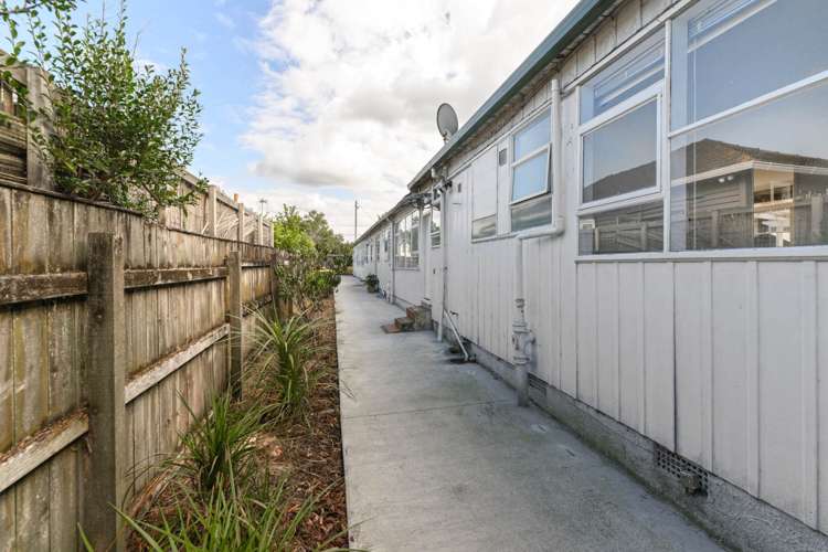 4/86 Portage Road New Lynn_14