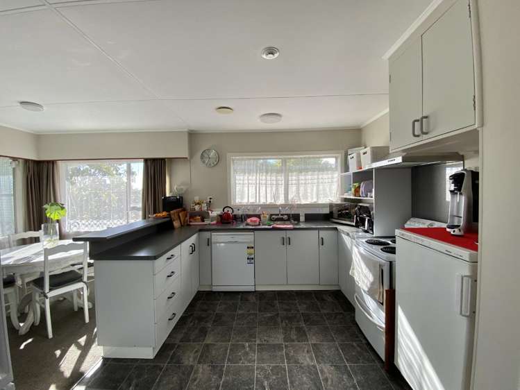 32 Fergusson Street Stoke_1