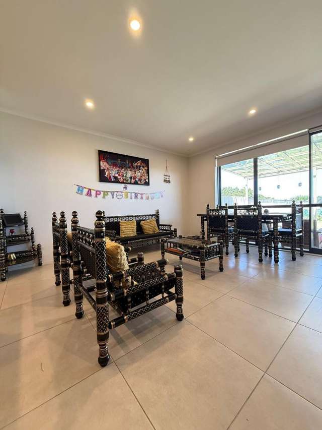 90 Matairangi Avenue Totara Heights_4