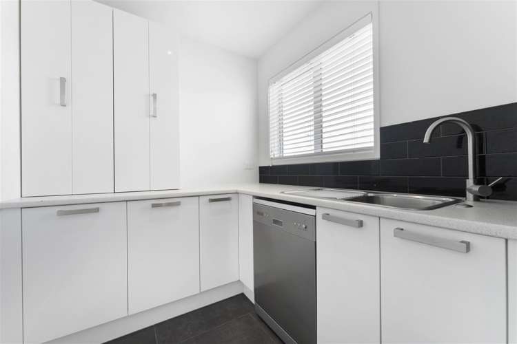 9 Madden Avenue Kumeu_7