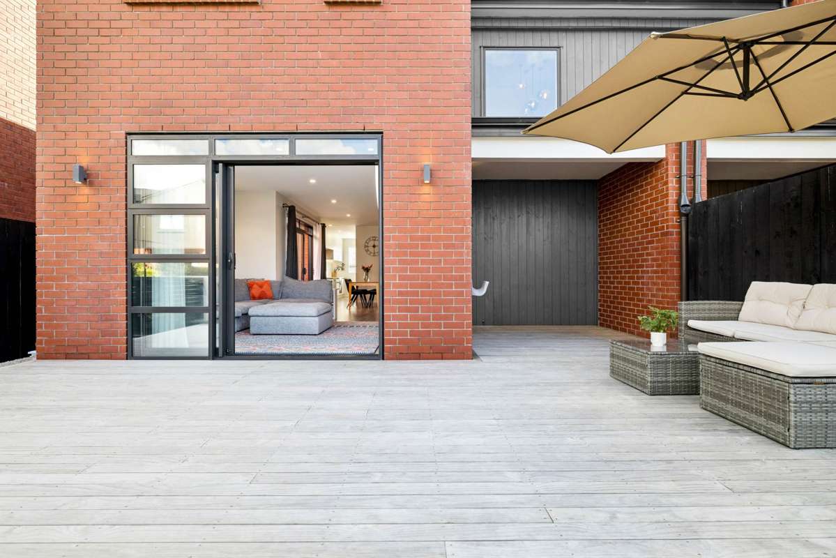 5 Sioux Road_2