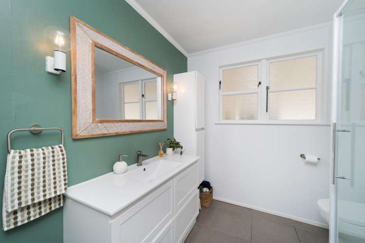 1 Sutherland Crescent Westbrook_12
