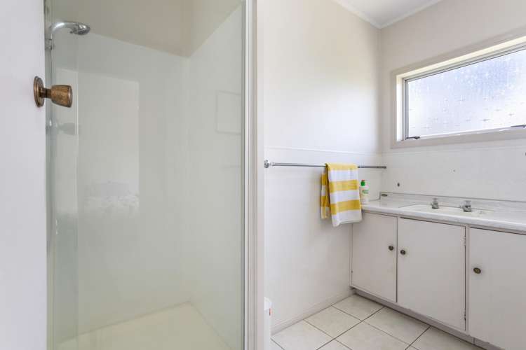 100 Charleston Avenue Whangamata_16