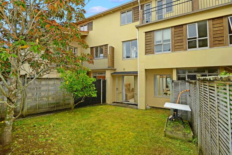 3/45 Byron Avenue Takapuna_3