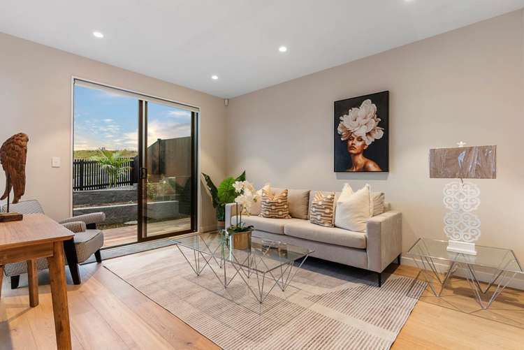 1 Headsail Drive Long Bay_15