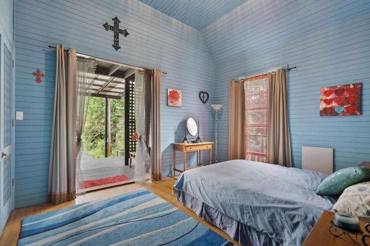 305 Whananaki North Road Opuawhanga_10