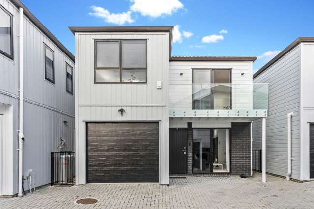 Modern & Low Maintenance. Move-In Ready!