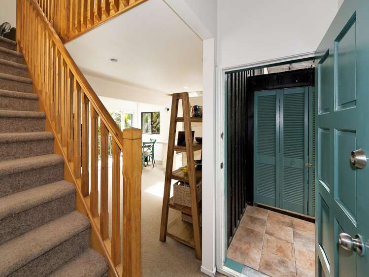 5 Woontons Lane Titirangi_12