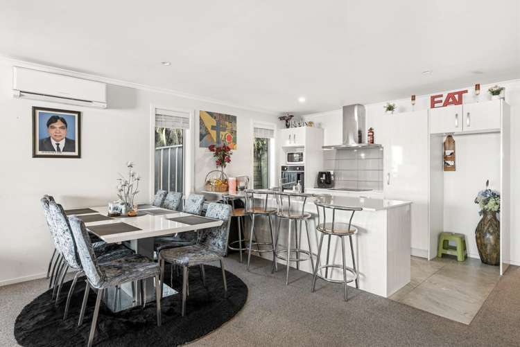 10 Stable Way Brookfield_10