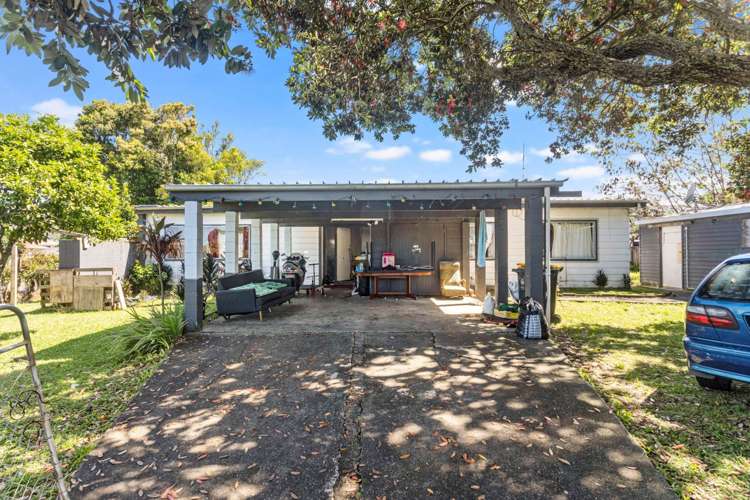 5 Quennell Avenue Favona_19