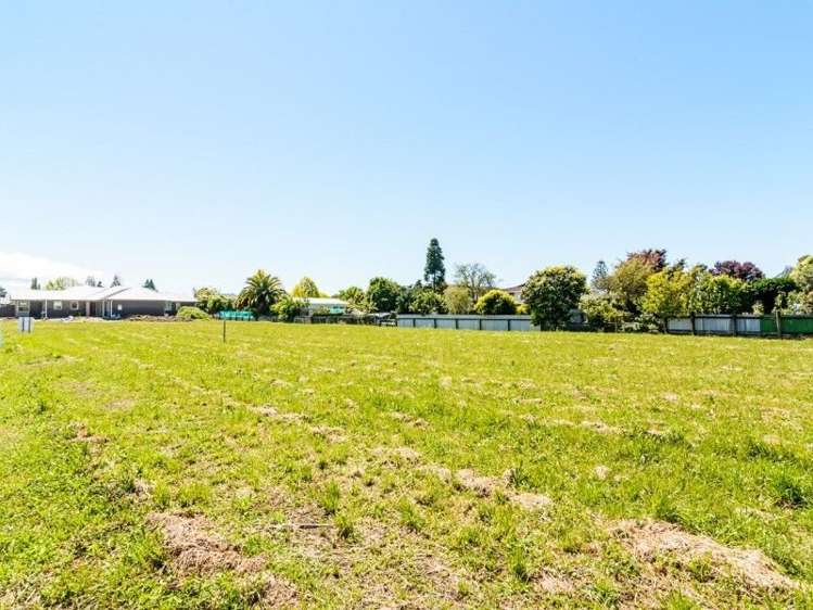 17 Puketutu Grove Motueka_6