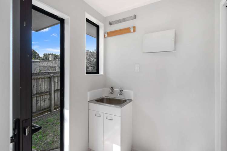 1/7 Inca Place Red Hill_21