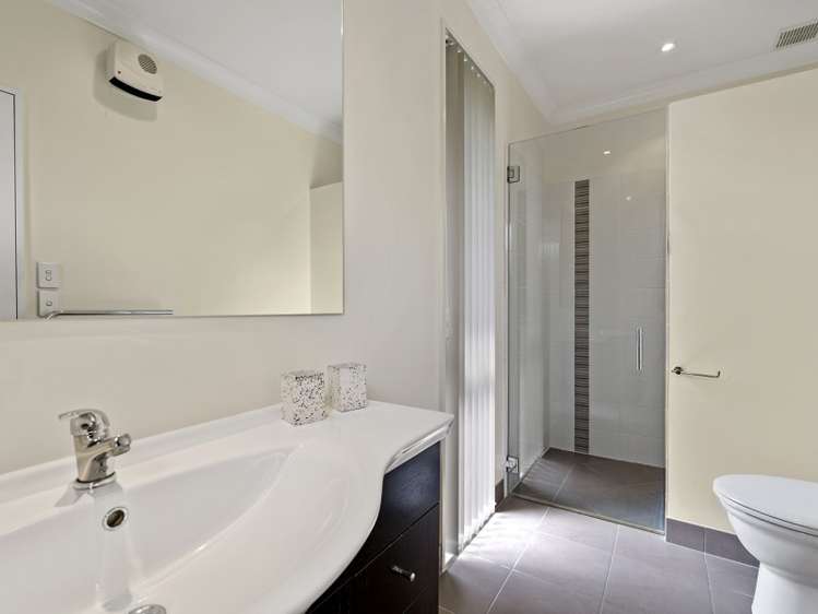 61 Overbury Crescent Rolleston_9