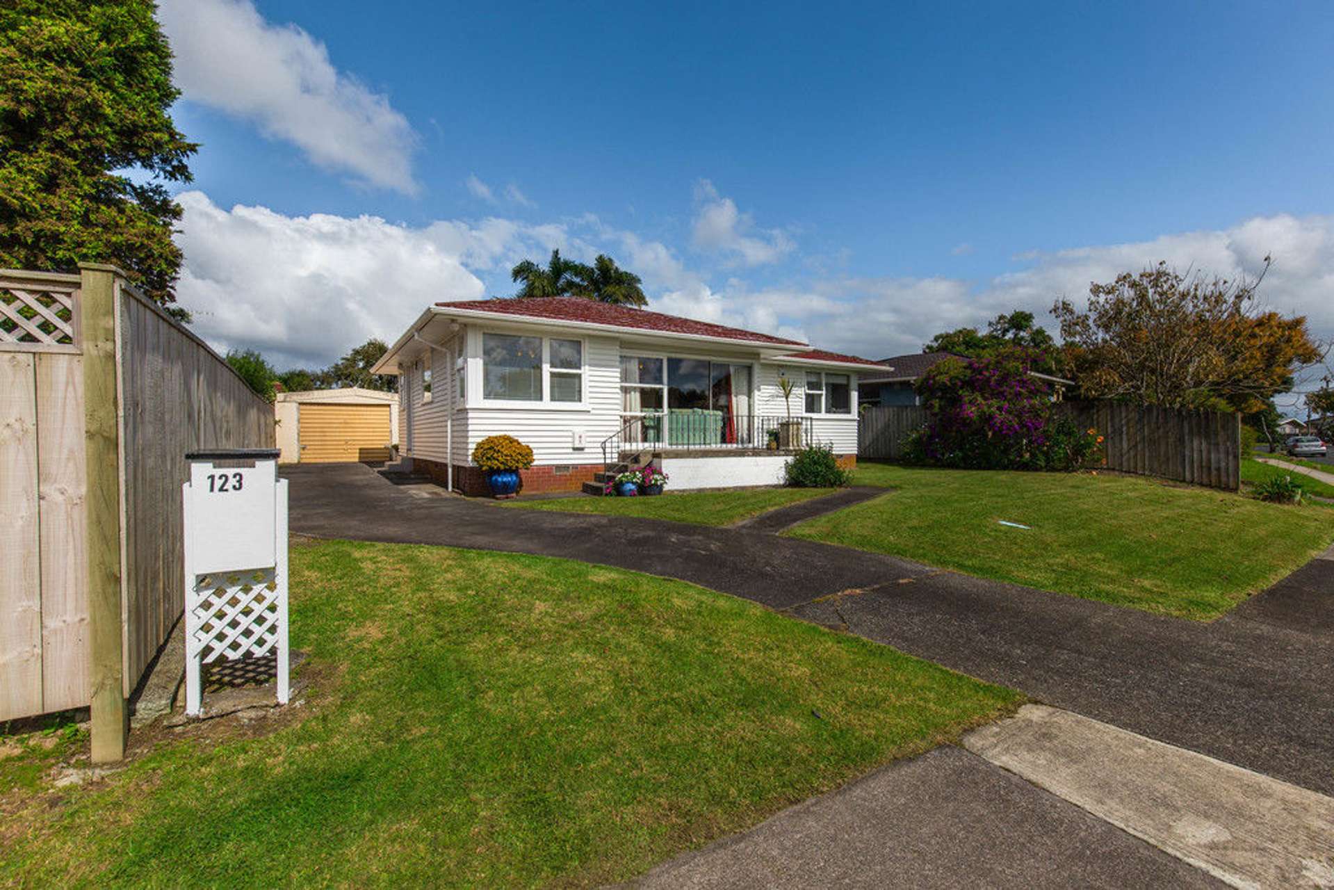 123 Edgewater Drive Pakuranga_0