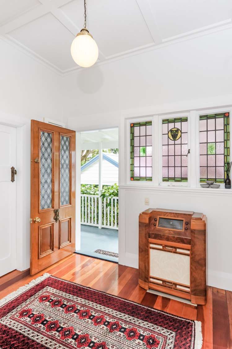 2 Kingsview Road Mount Eden_2