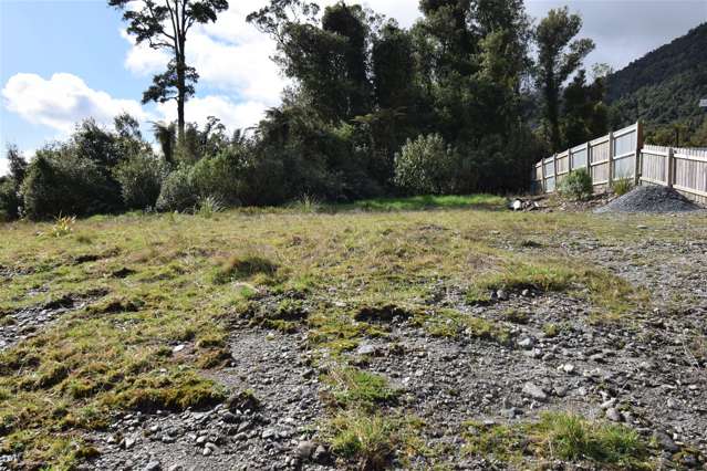 7 Pioneer Drive Franz Josef Glacier_1