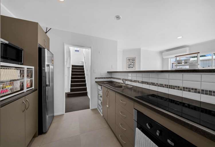 3/27 Halsey Road Manurewa_0