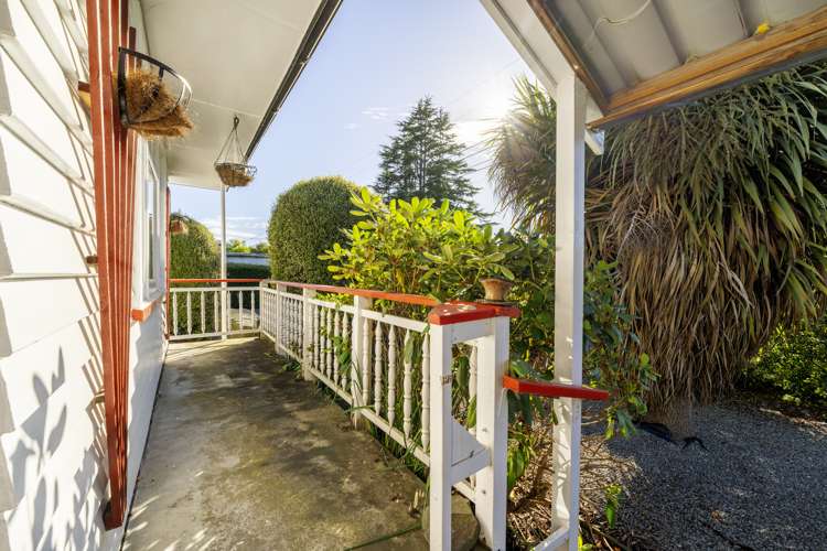 2 Hughes Street Waimate_11