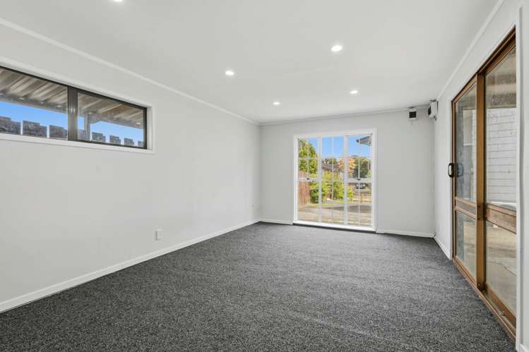 49 Moncrieff Avenue Clendon Park_27