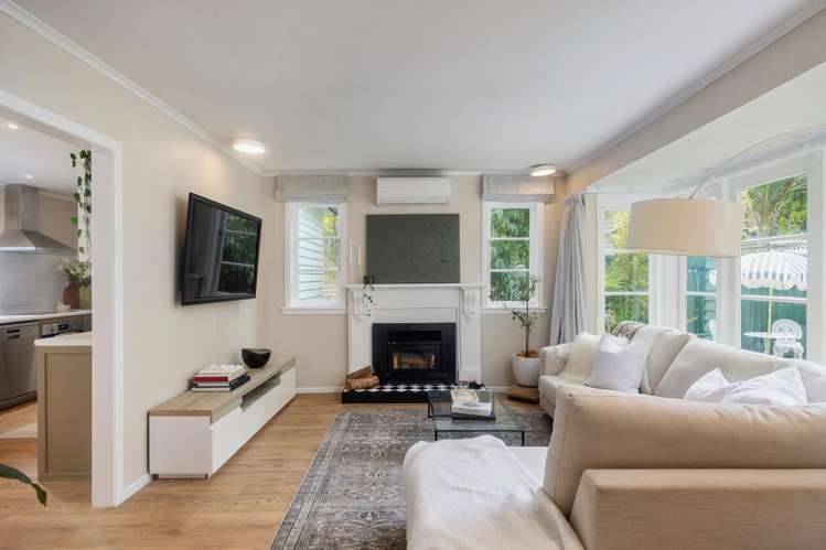 29 Hollywood Avenue Titirangi_7