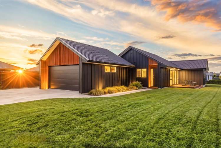 28 Harakeke Drive Wharewaka_1