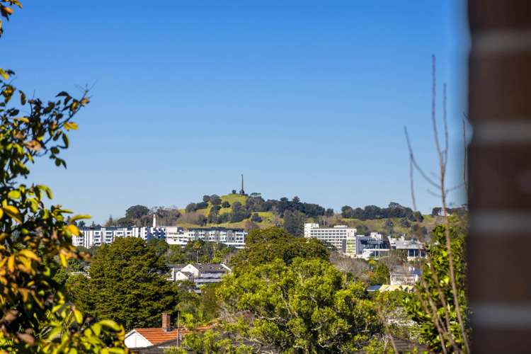 2/44 Owens Road Epsom_5