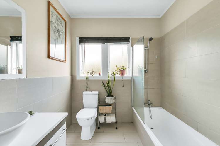 168a Point Chevalier Road Point Chevalier_9