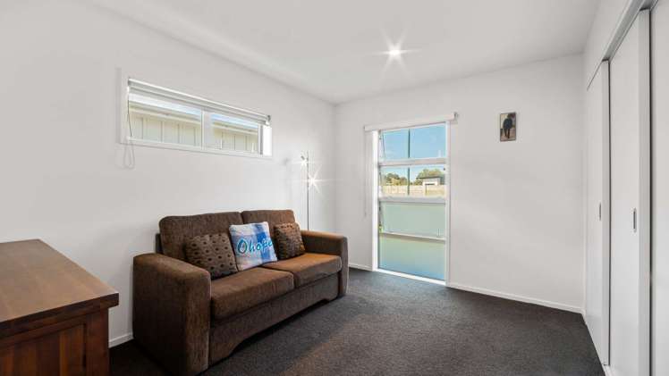 10 Tuamotu Park Wainui_12