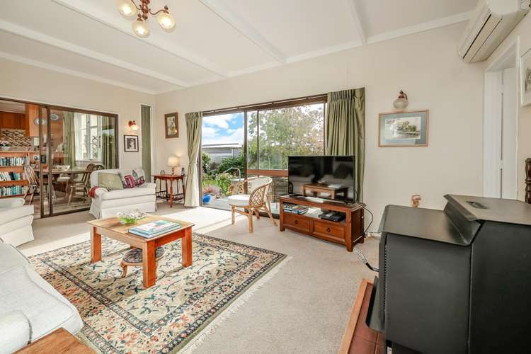 235 Gladstone Road North Mosgiel_13