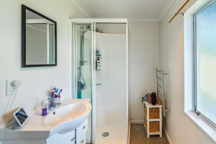 75 Atkinson Avenue Otaki Beach_11