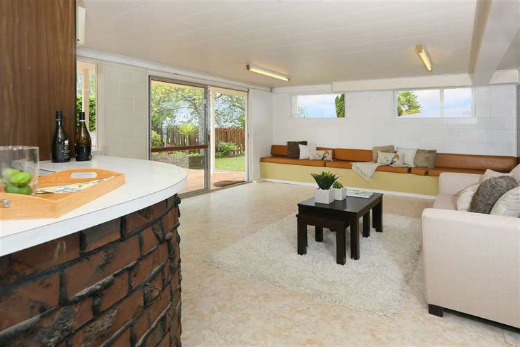 9 Eyre Street Henderson_12