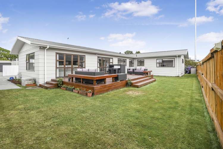 45 Ashurst Avenue Pukete_3