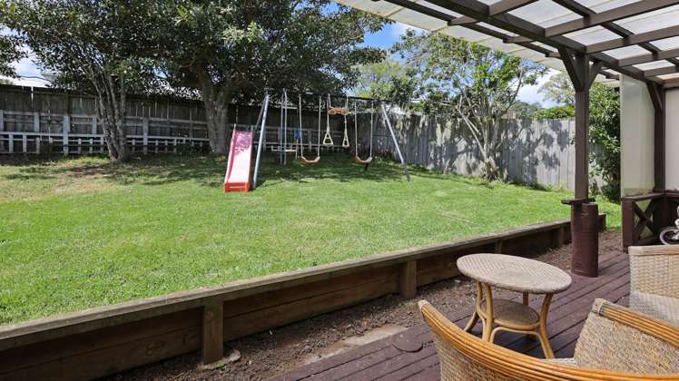 9 Leo Street Glen Eden_6
