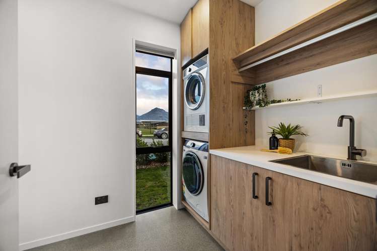 69 Howden Drive Jacks Point_22