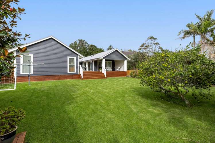 53 Arkles Strand Arkles Bay_25