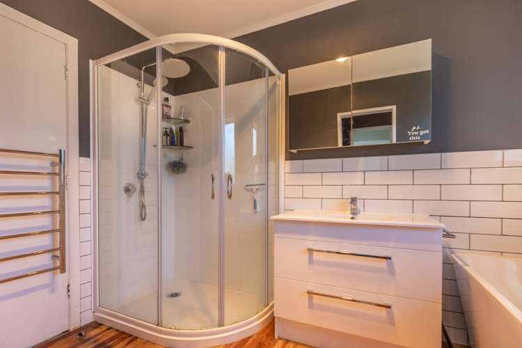 4 Waverley Street Waipawa_13