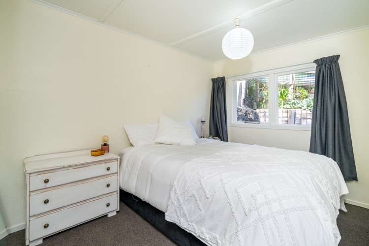 6 Ayton Street Taieri Mouth_13