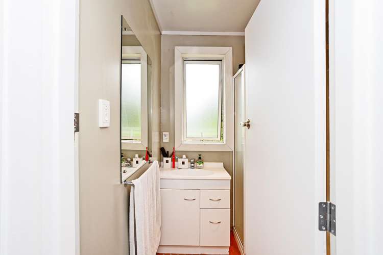 86 Stobo Street Grasmere_17