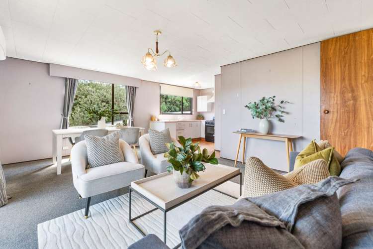 103A Bradbury Road Botany Downs_4